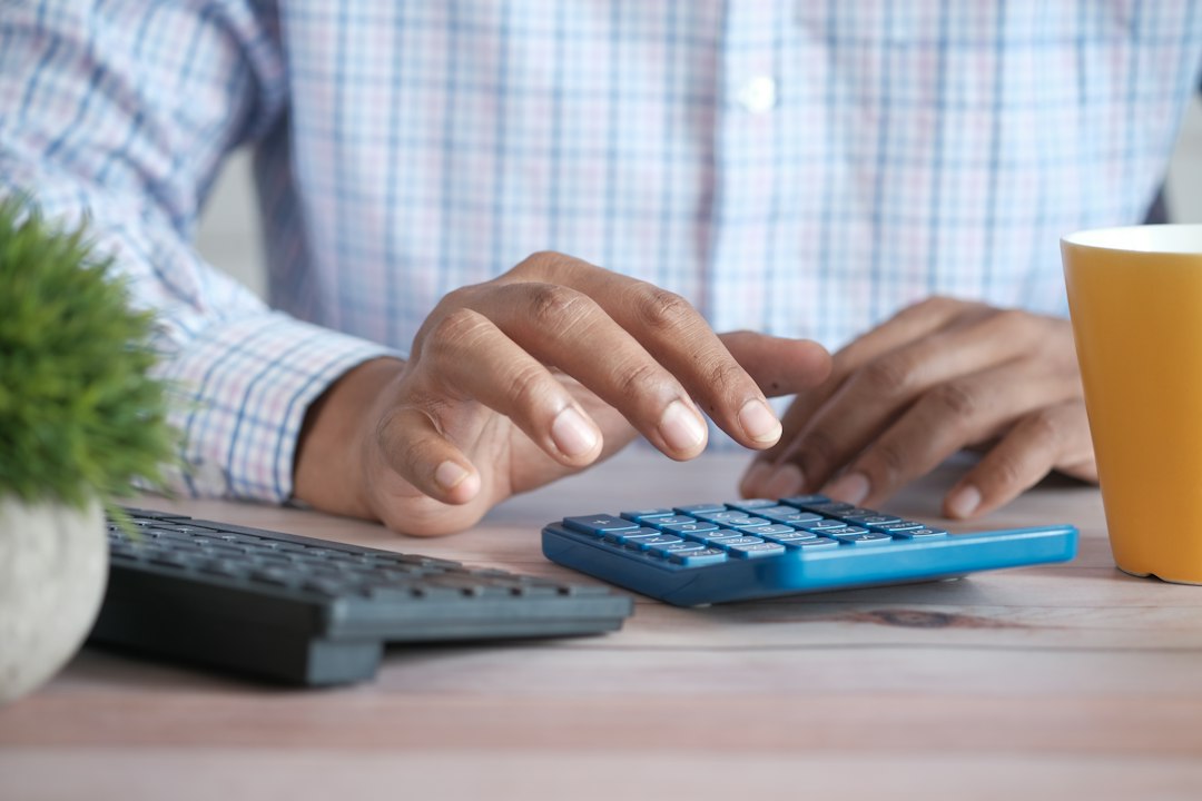 Using a calculator to plan a business loan repayment